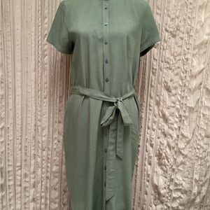 LOFT Shirt Dress w/tie belt, short sleeves, olive green, U hemline, loose fit, 6